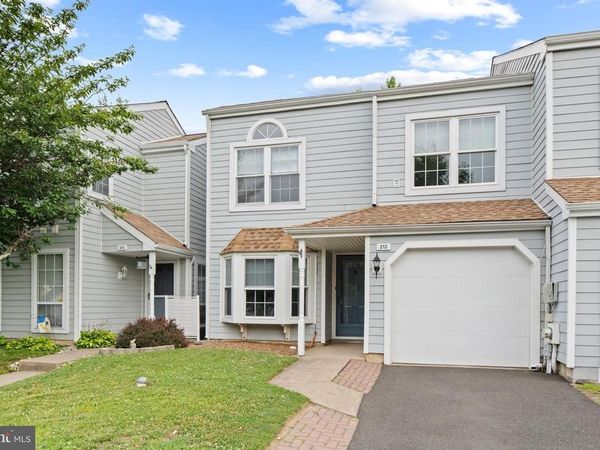 212 RUMFORD COURT , NEWTOWN, PA 18940