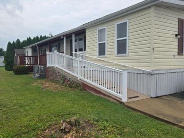 1300 E KERCHER AVENUE , Unit 51, MYERSTOWN, PA 17067