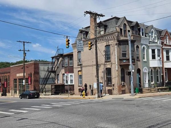 158 S PERSHING AVENUE , YORK, PA 17401