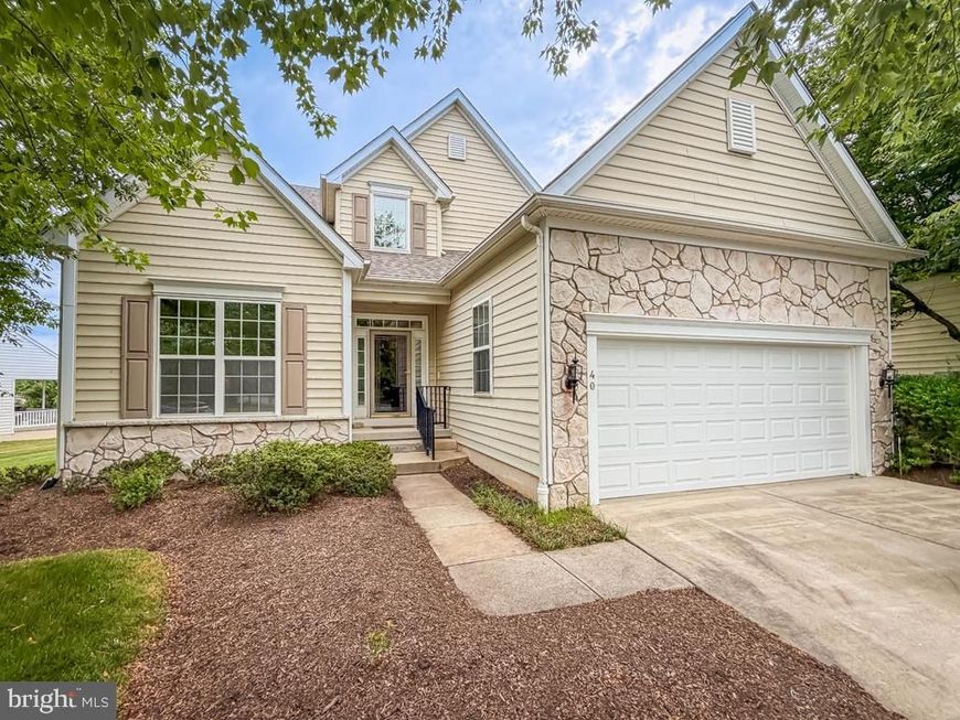 40 Betts Drive, Washington Crossing, PA 18977 Main Photo
