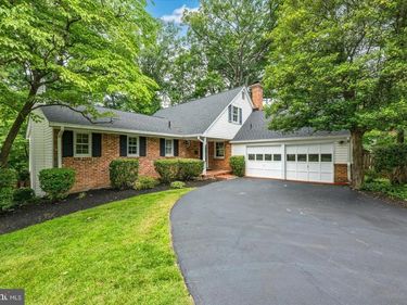 2012 ADDEY COURT, FALLS CHURCH, VA 22043