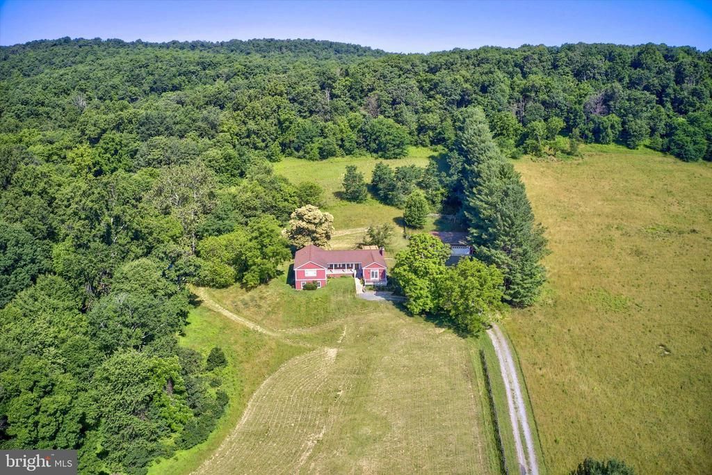 13471 SAGLE ROAD, HILLSBORO, VA 20132