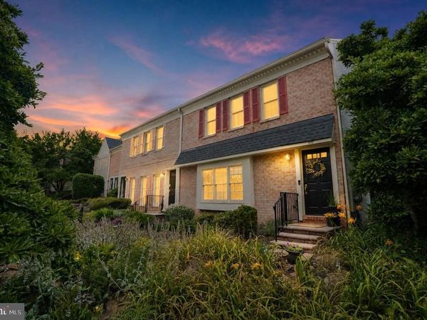 407 EVEREST CIRCLE, Unit 407, WEST CHESTER, PA 19382