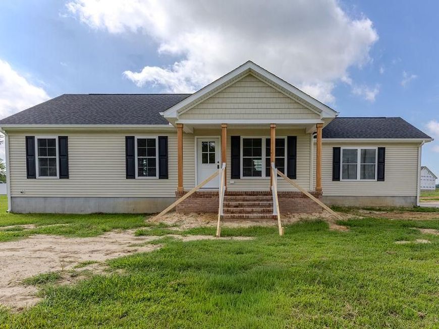 121 Willow Drive, Hurlock, MD 21643 Main Photo