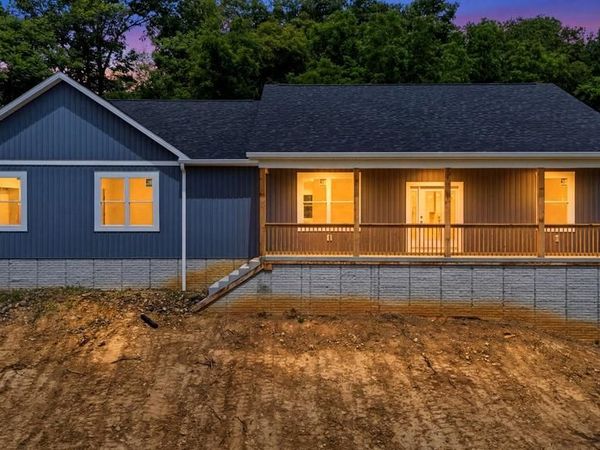 10353 BACK CREEK VALLEY ROAD , HEDGESVILLE, WV 25427