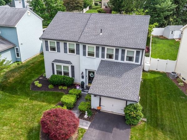 5 PEBBLE DRIVE, HORSHAM, PA 19044
