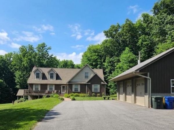 351 KUNKLE MILL ROAD , DOVER, PA 17315