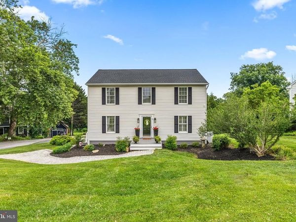 13 BARROW COURT, TOWSON, MD 21204