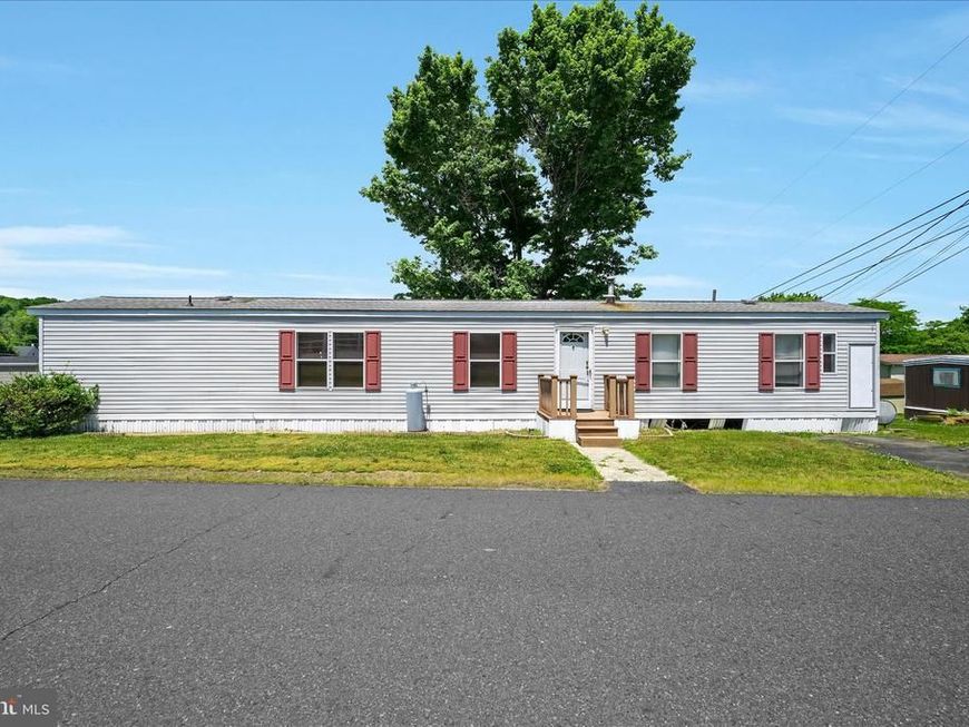 11 A Frieden Manor , Unit A, Schuylkill Haven, PA 17972 Main Photo
