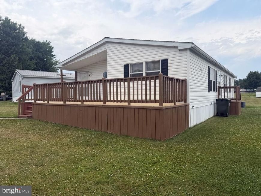 215 Pheasant Ridge Circle, Lancaster, PA 17603 Main Photo