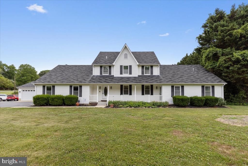 8407 WESLEY STINNETT BOULEVARD, CHESAPEAKE BEACH, MD 20732