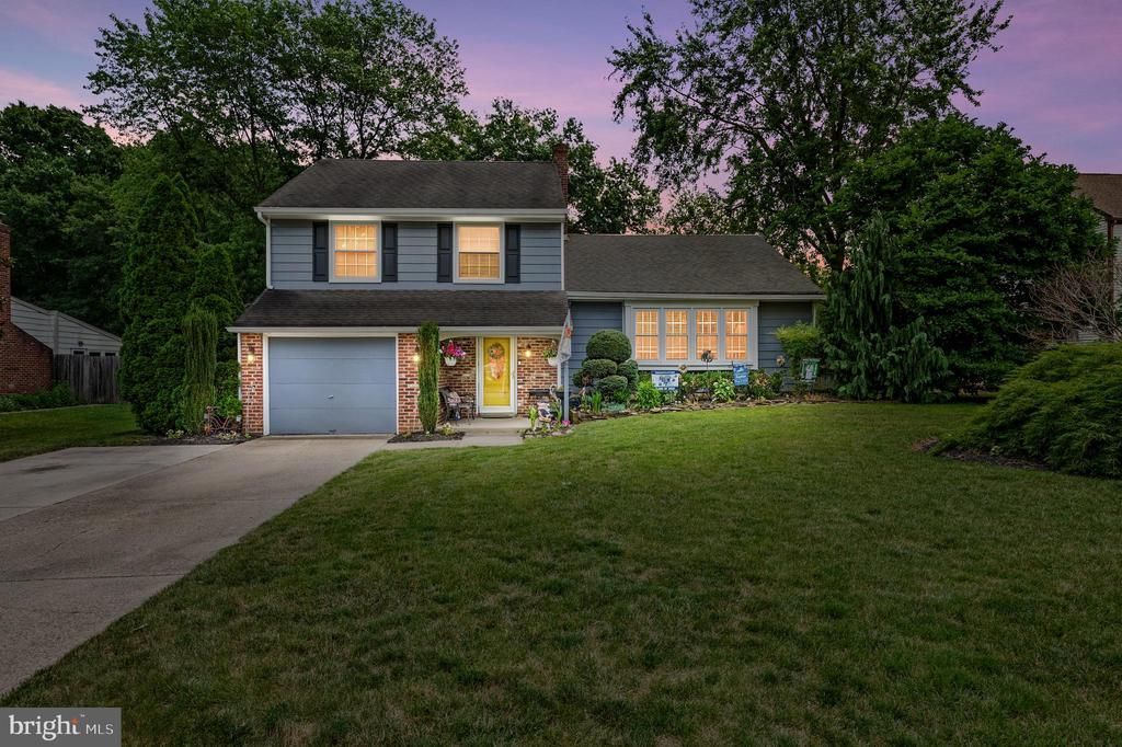 877 Doncaster, West Deptford, NJ 08066 Main Photo