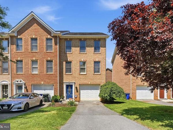 547 PANGBORN BOULEVARD, HAGERSTOWN, MD 21742