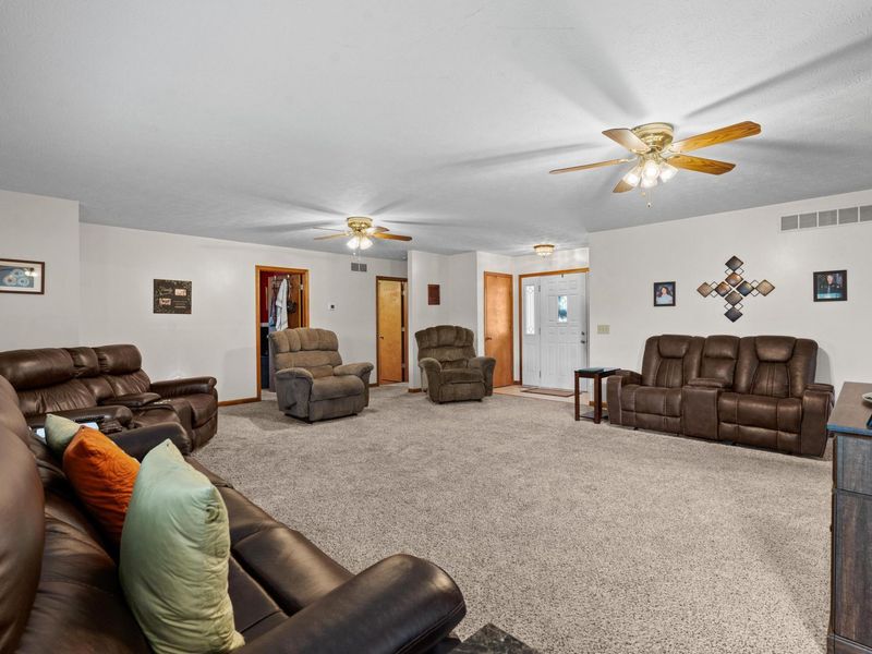 3984 Morningside Circle, Springfield, OH 45502 Photo 13