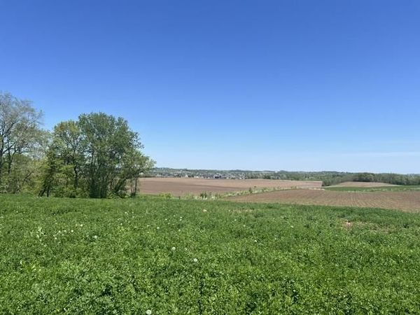 L1 Ervins Way, Waunakee, WI 53597