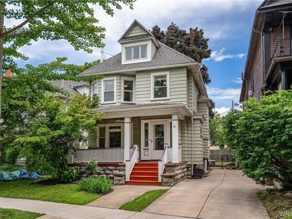 61 W Oakwood Place , Buffalo, NY 14214