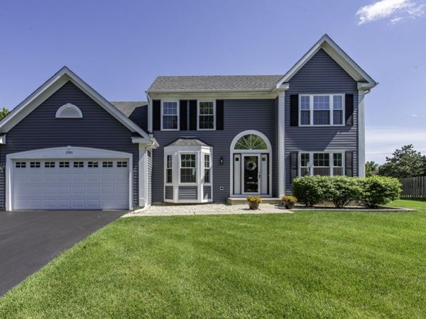 2901 Harrisburg Court , Lindenhurst, IL 60046