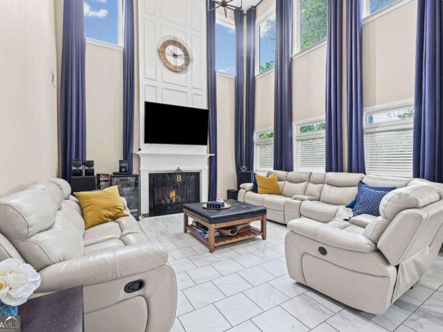 Property Image 12