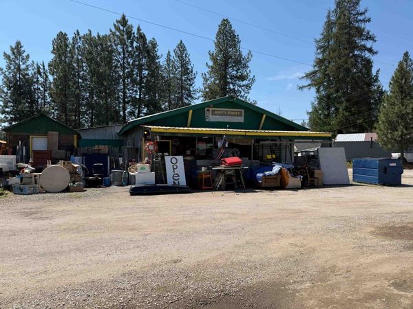 3941 292 Hwy, Loon Lake, WA 99148