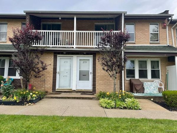 279 Artist Lake Drive , Middle Island, NY 11953