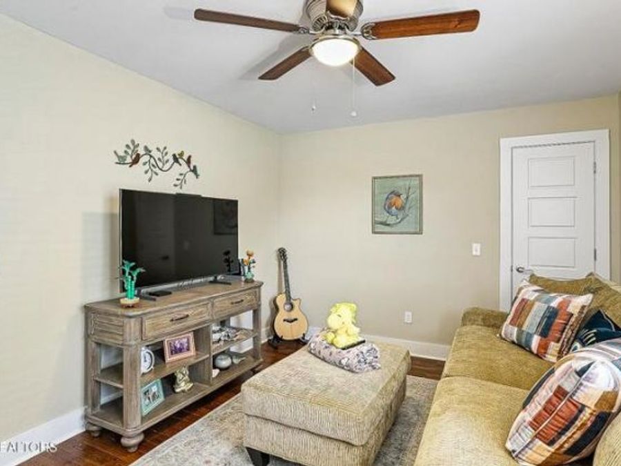 Property Image 35