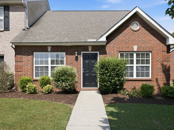 1149 Magnolia Dr, Franklin, TN 37064