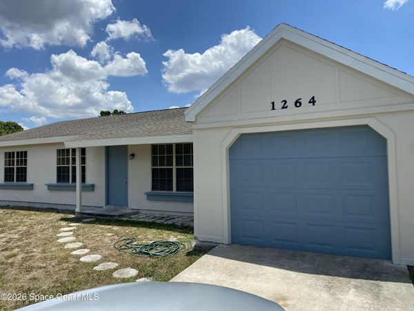 1264 Dawn Street NE , Palm Bay, FL 32905