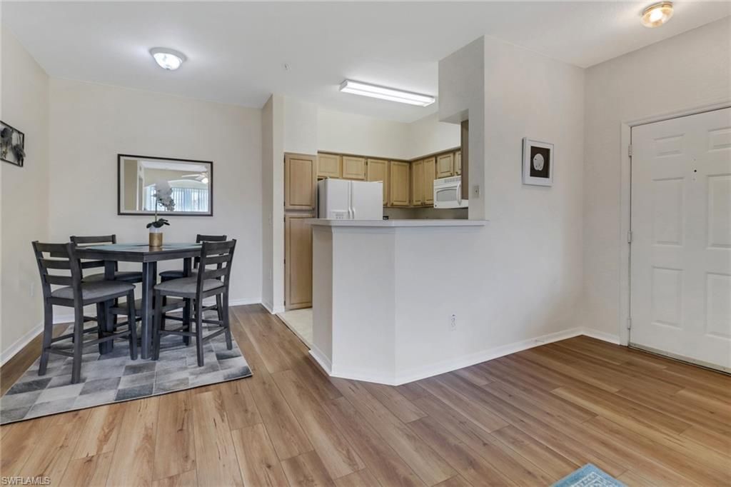 23600 Walden Center Dr , Unit 304, Estero, FL 34134 Photo