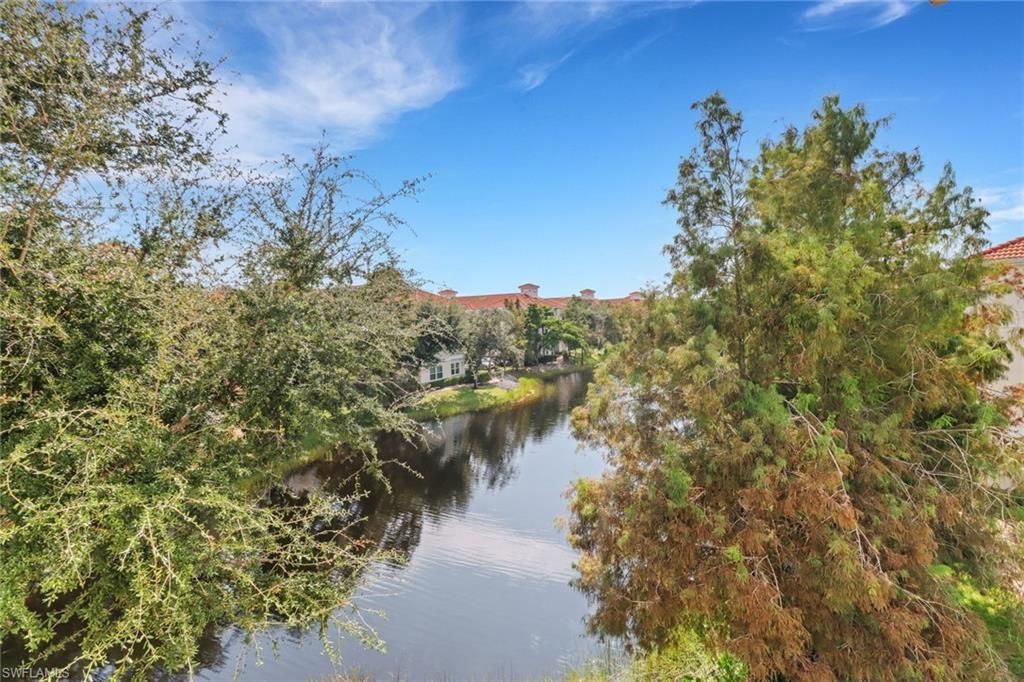 23600 Walden Center Dr , Unit 304, Estero, FL 34134 Photo