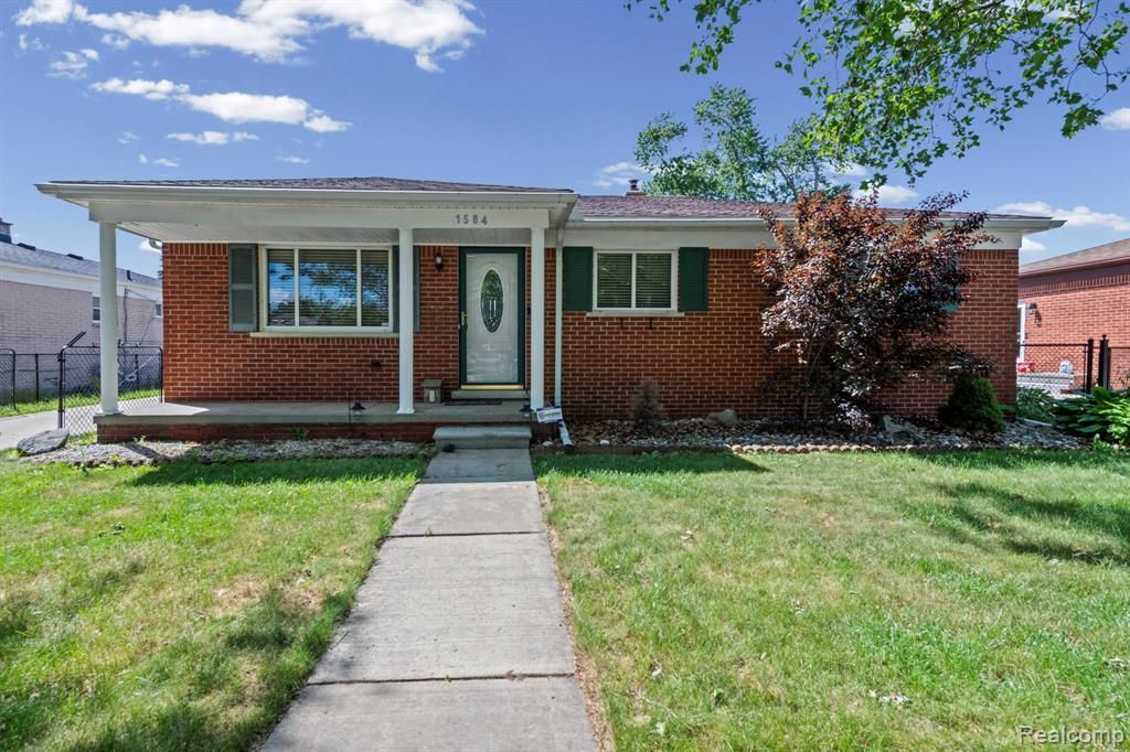 1584 Marion Avenue, Lincoln Park, MI 48146 Main Photo