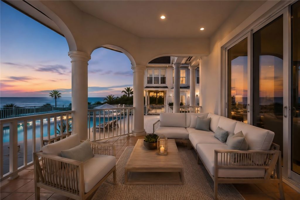 8020 S Seacrest Drive, Vero Beach, FL 32963 Photo