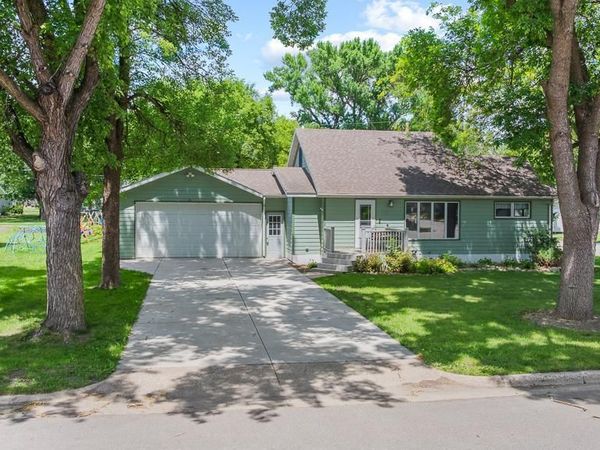 185 E Prairie Street, Cottonwood, MN 56229