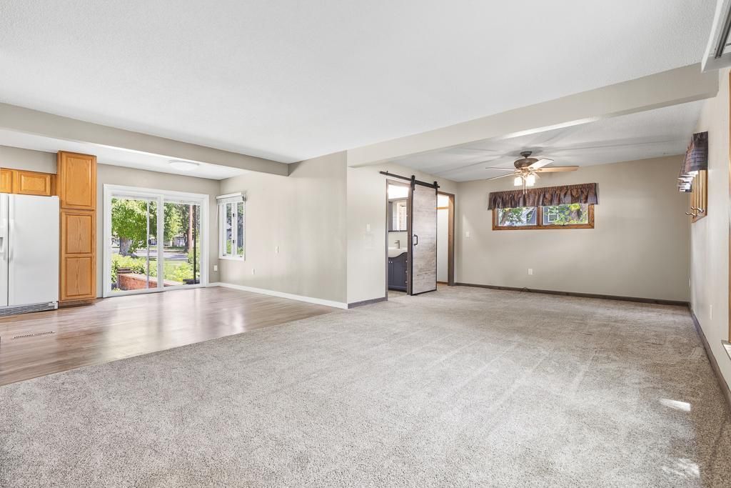 185 E Prairie Street , Cottonwood, MN 56229
