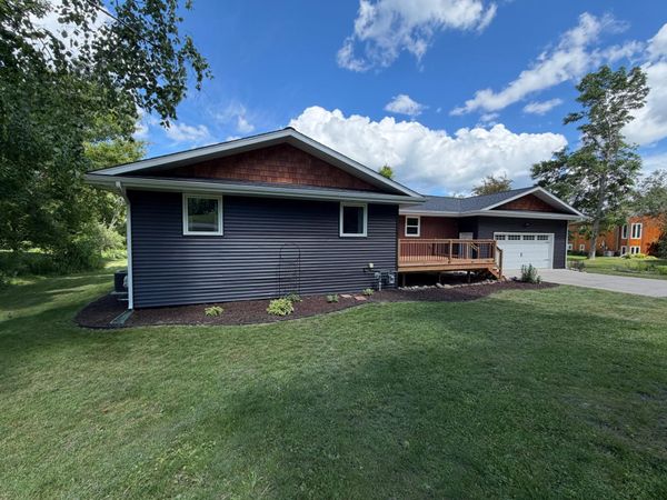 6020 Shady Lane NE, Bemidji, MN 56601