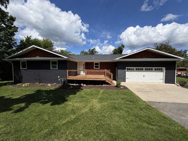 6020 Shady Lane NE, Bemidji, MN 56601