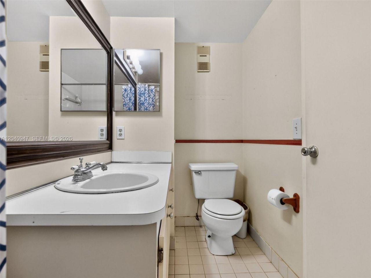 15718 E Waterside Cir , Unit 105, Sunrise, FL 33326 Photo