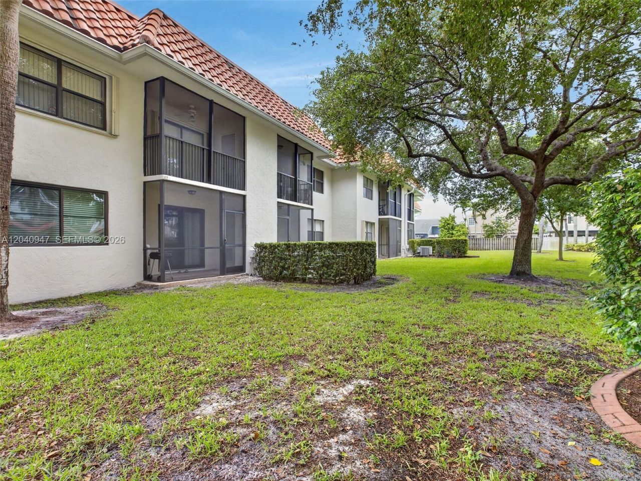 15718 E Waterside Cir , Unit 105, Sunrise, FL 33326 Photo