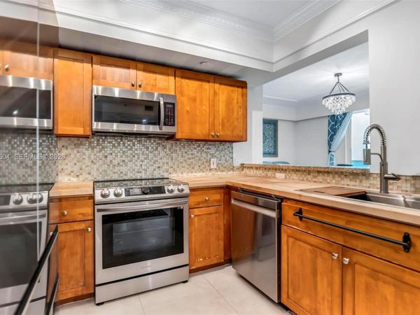 1723 SW 2nd Ave, Unit 607, Miami, FL 33129