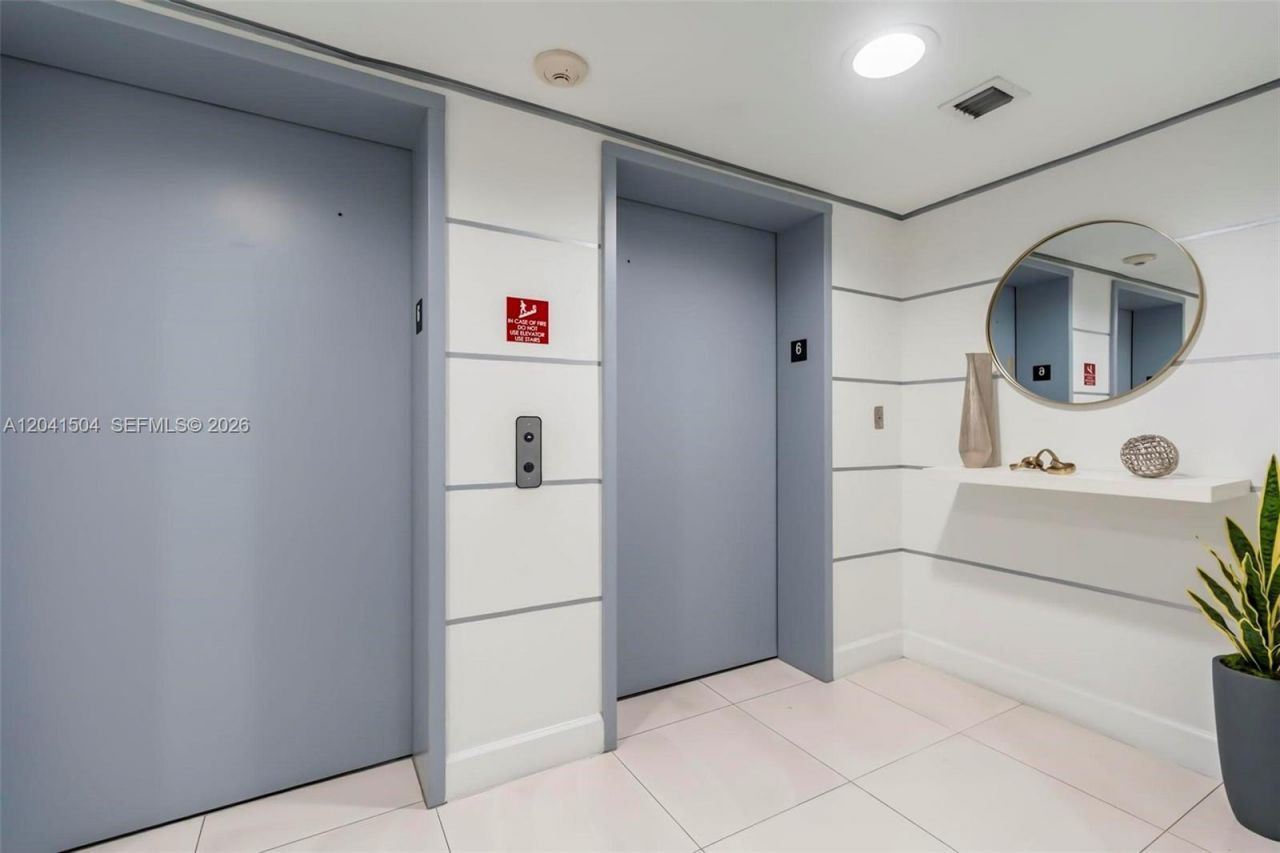 1723 SW 2nd Ave, Unit 607, Miami, FL 33129 Photo