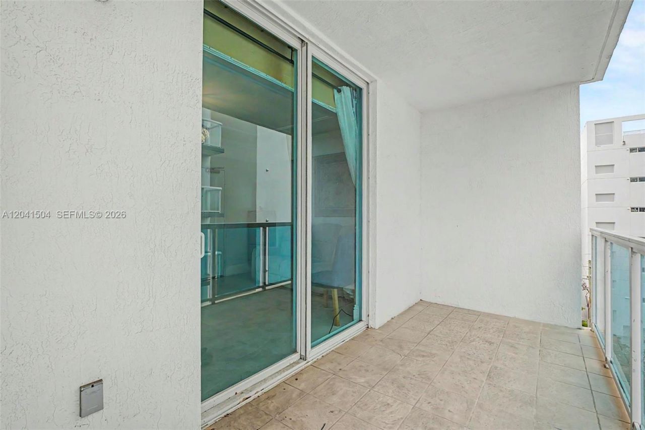 1723 SW 2nd Ave, Unit 607, Miami, FL 33129 Photo