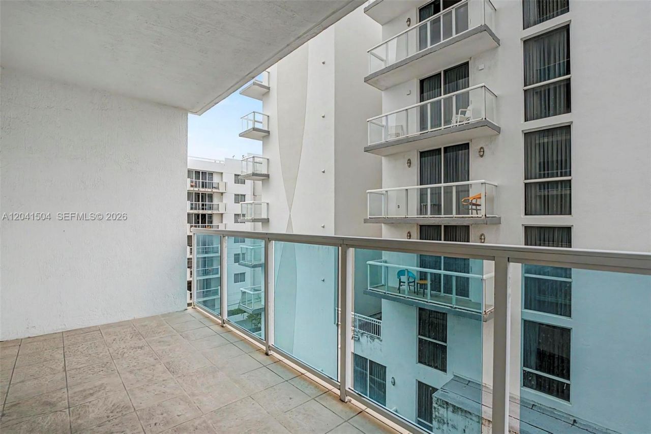 1723 SW 2nd Ave, Unit 607, Miami, FL 33129 Photo