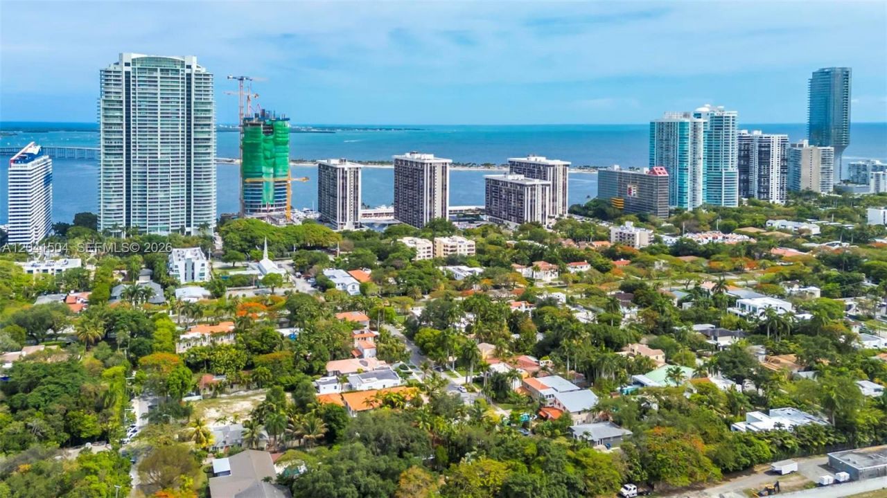 1723 SW 2nd Ave, Unit 607, Miami, FL 33129 Photo