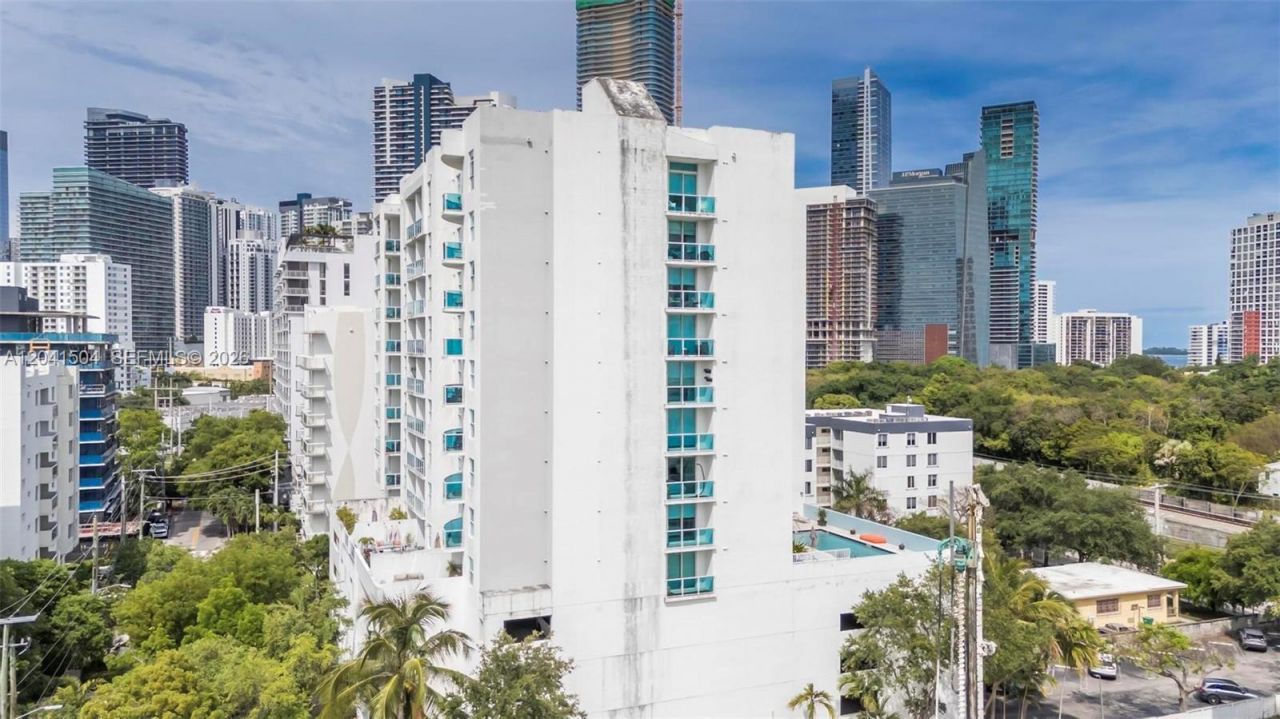 1723 SW 2nd Ave, Unit 607, Miami, FL 33129 Photo
