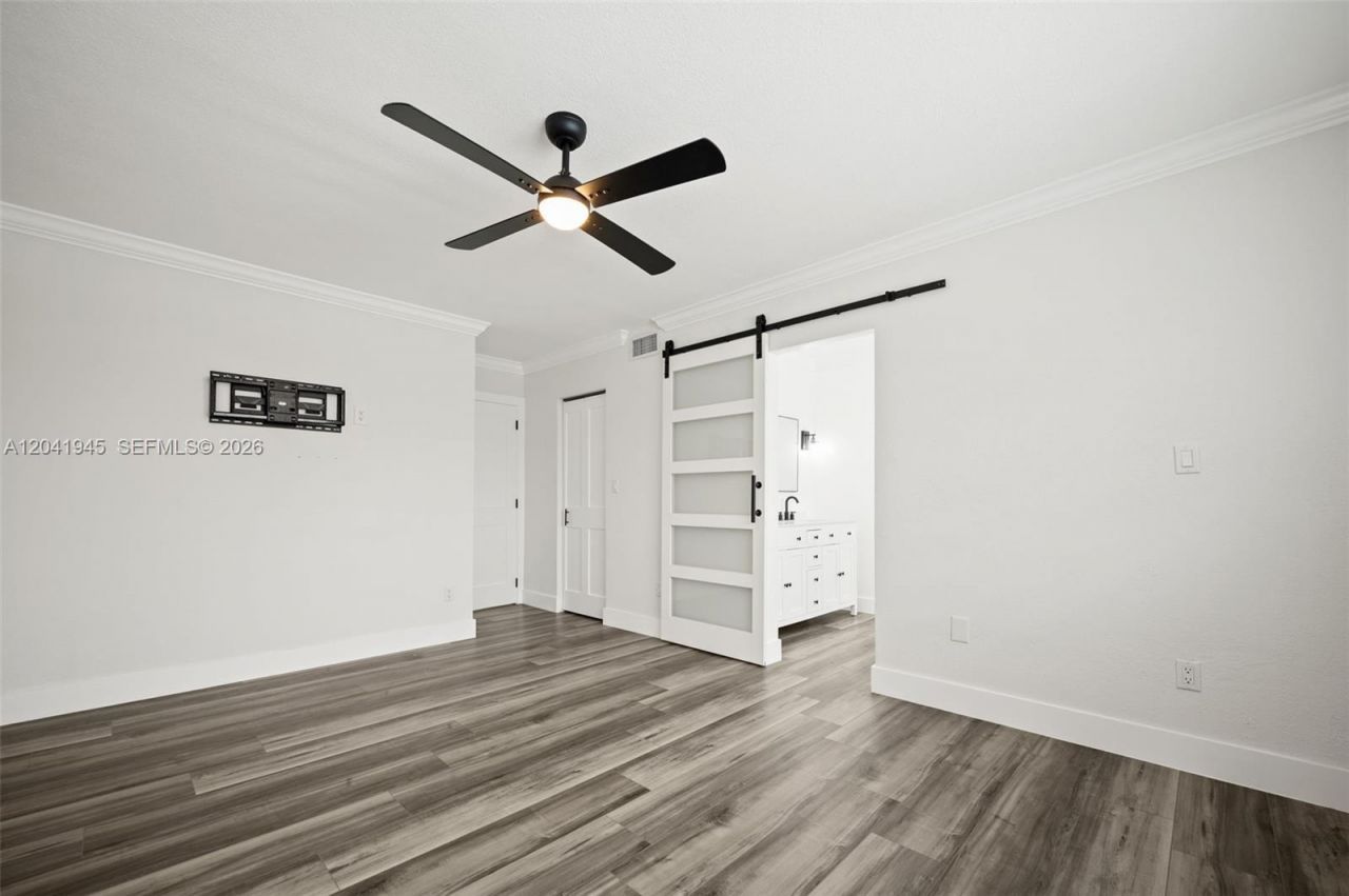 6832 W 2nd Ct, Hialeah, FL 33014 Photo