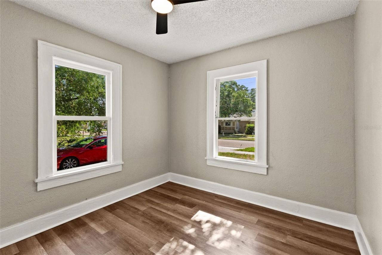 2329 7 Street S, Saint Petersburg, FL 33714 Photo