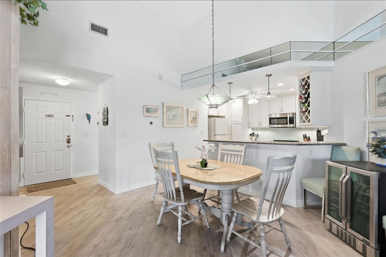 6011 Bahia Del Mar Boulevard, Unit 252, Saint Petersburg, FL 33715 Photo