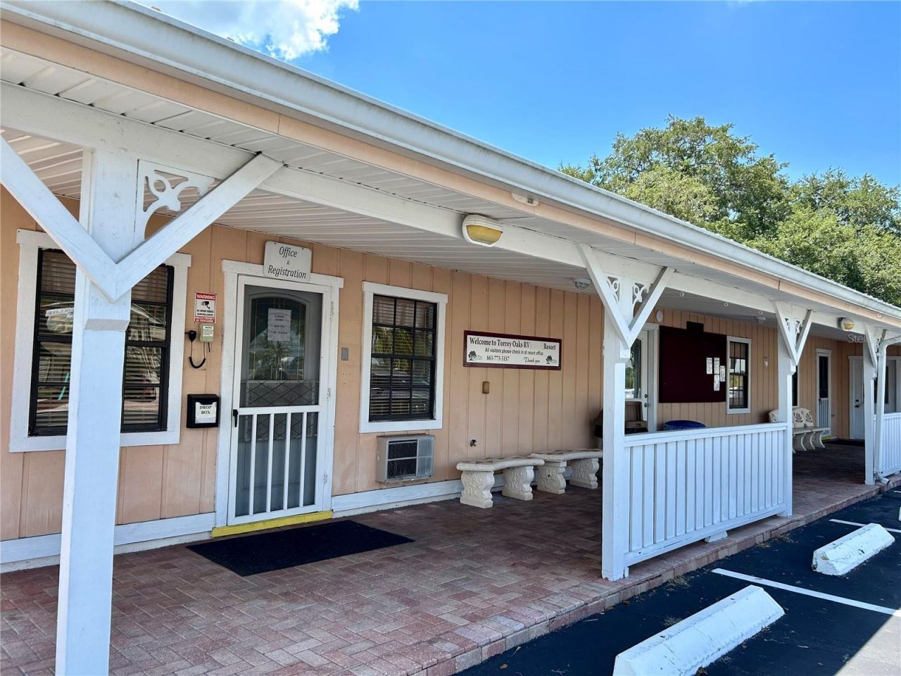 2928 Birdie Drive , Bowling Green, FL 33834 Photo