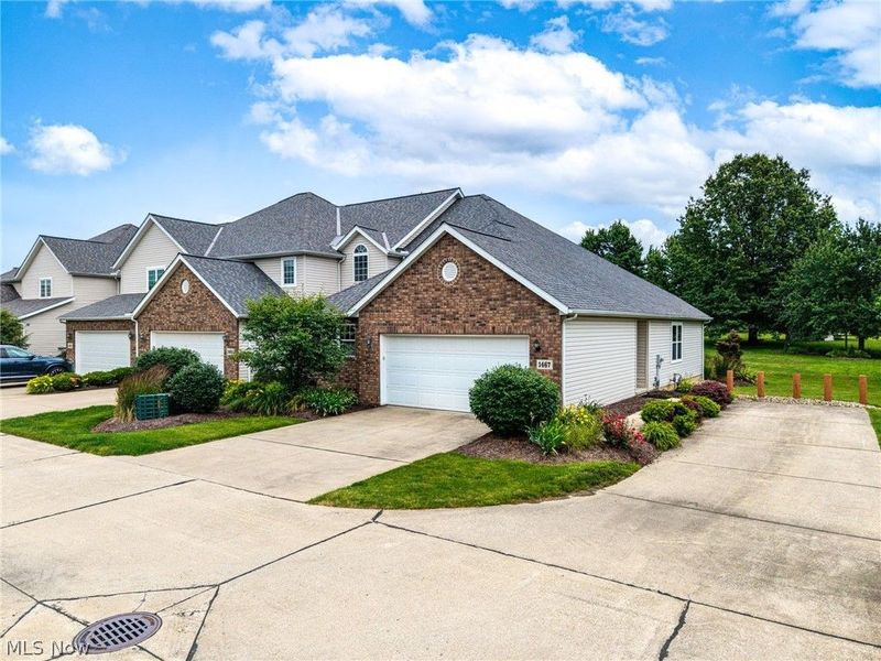 1467 Winged Foot Drive, Brunswick, OH 44212 Photo 2