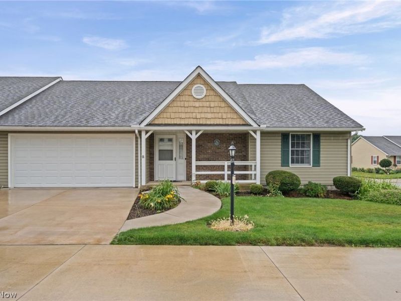181 Park Place Drive, Wadsworth, OH 44281 Photo 2