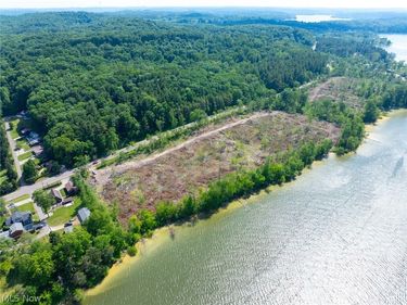 Lodge Road, Sherrodsville, OH 44675